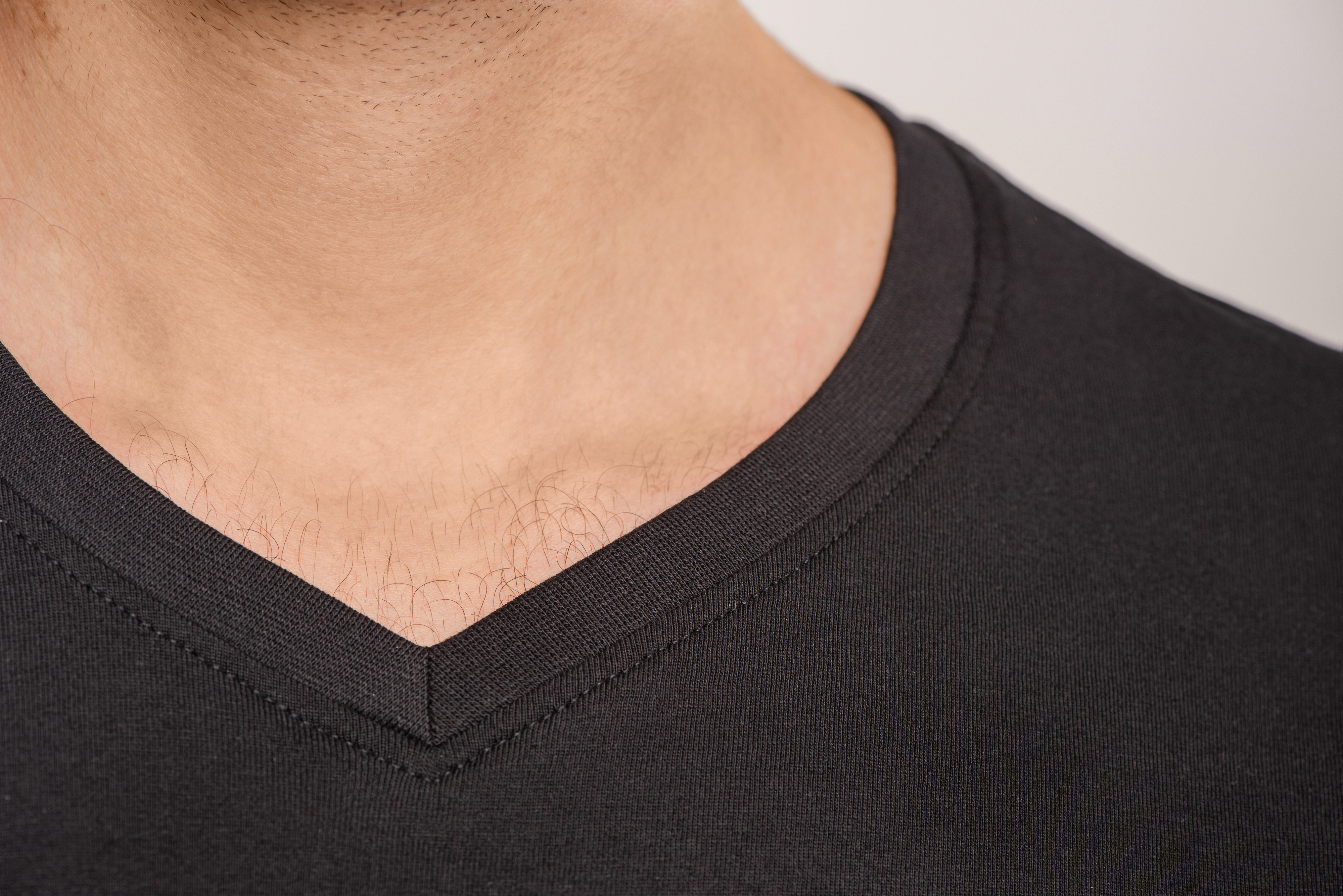 T-Shirt – Men´s Luxury V-Neck Tees