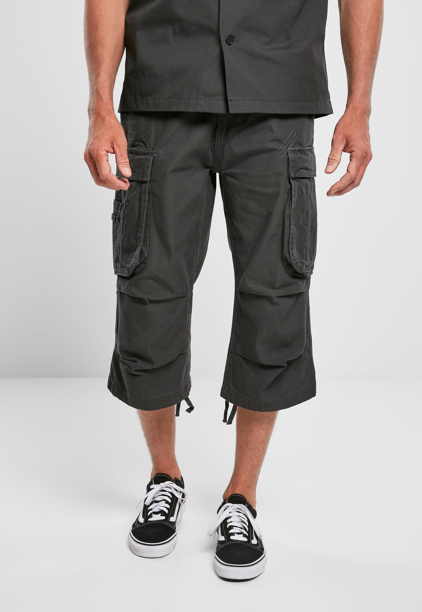 Industry Vintage 3/4 Shorts