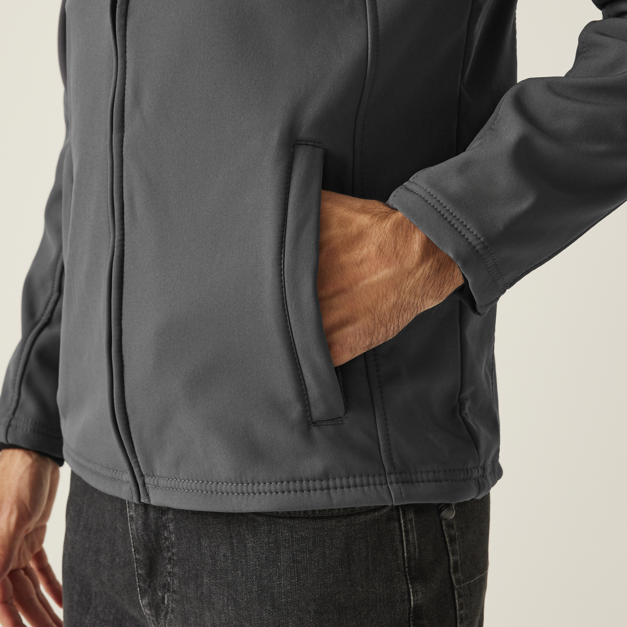 Uproar Softshell Jacket