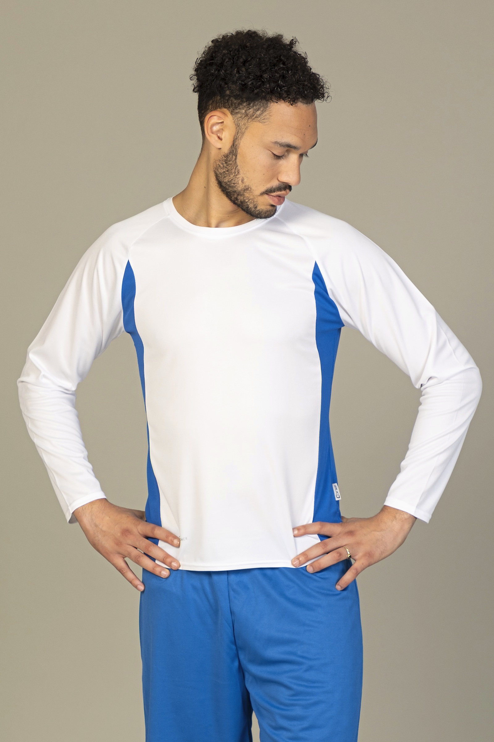 T-Shirt – Racer Long Sleeve Tech Tee