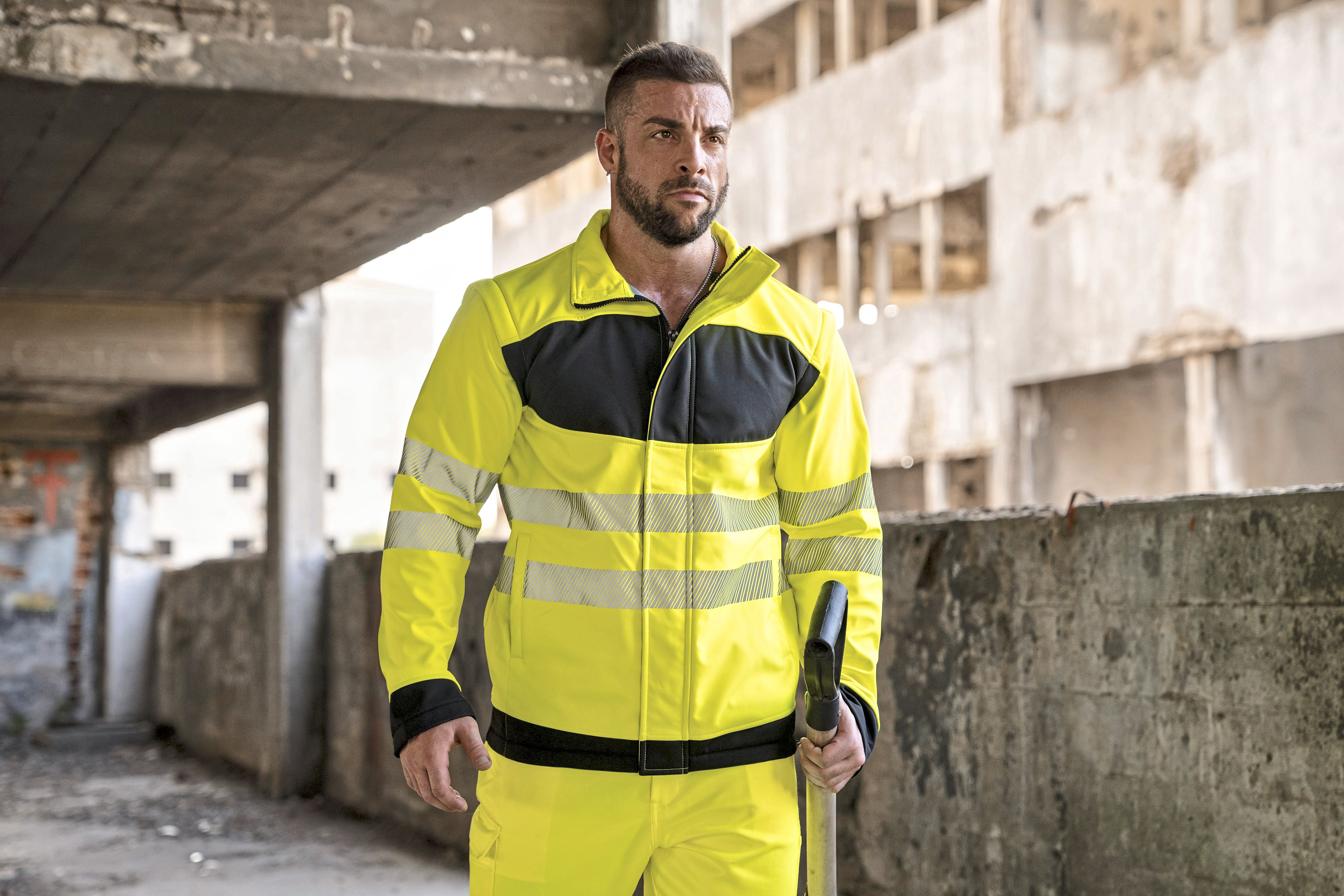 EOS Hi-Vis Workwear Softshell Jacket With Printing Area