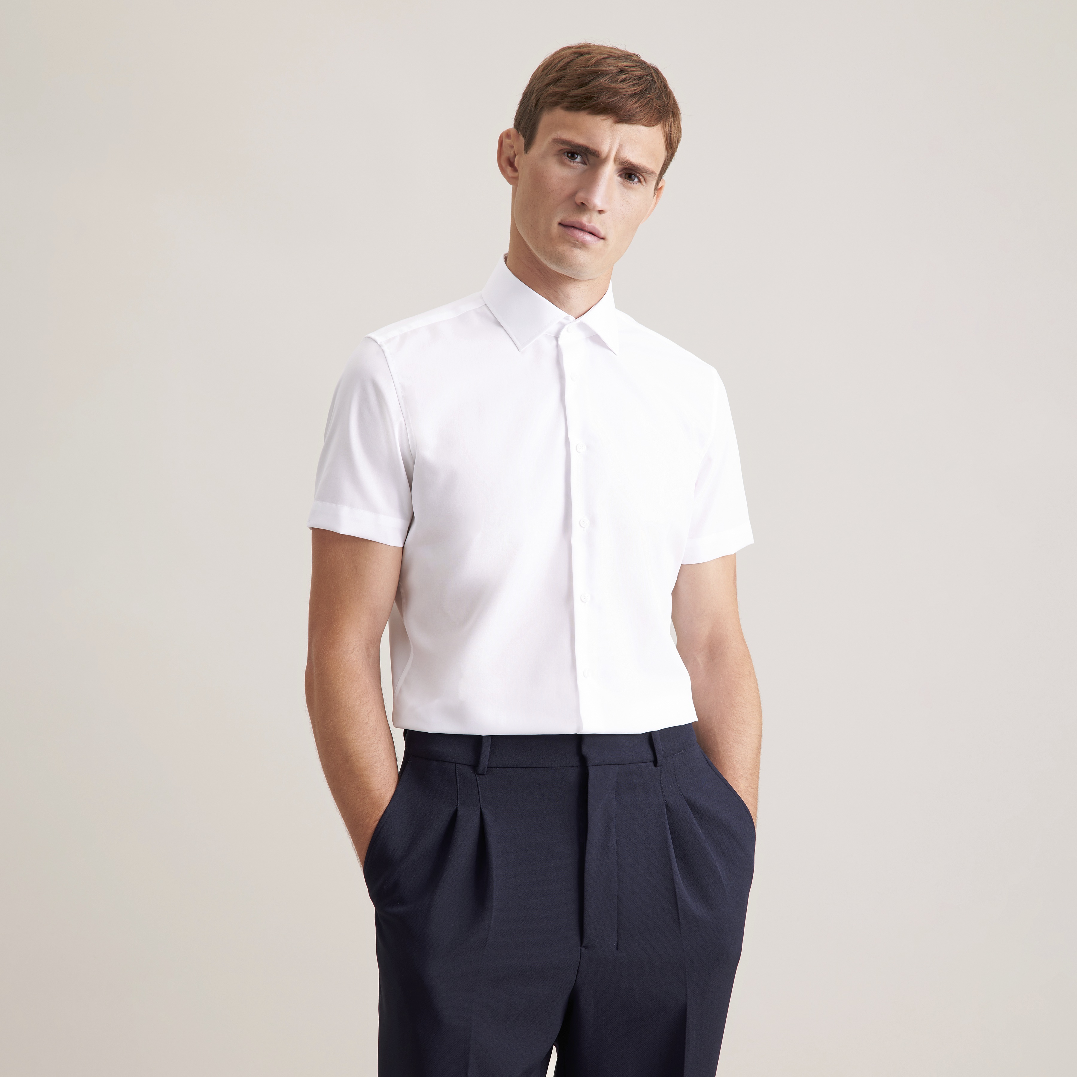 Hemd – Men´s Shirt Shaped Fit Short Sleeve