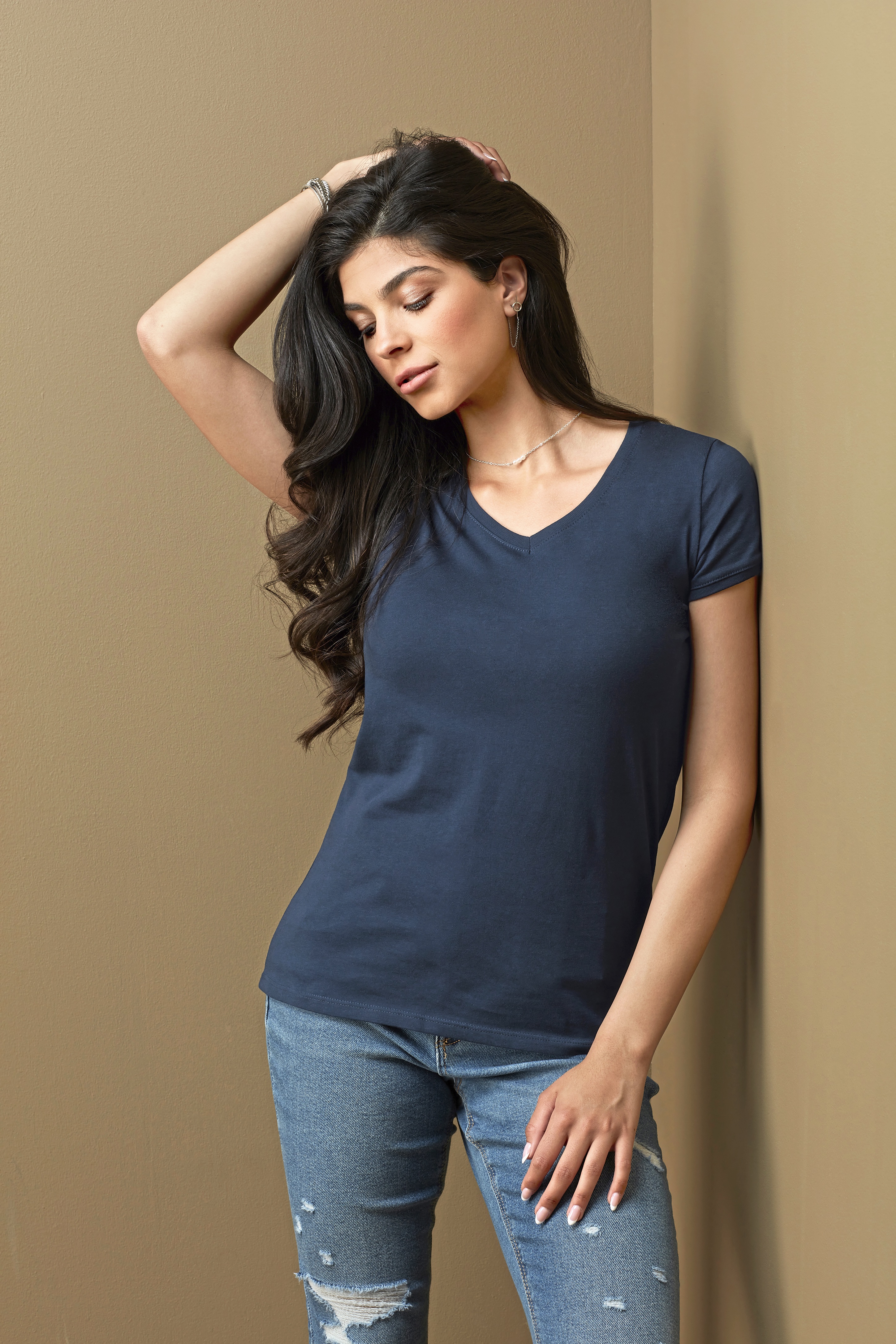 T-Shirt – Megan V-Neck Women