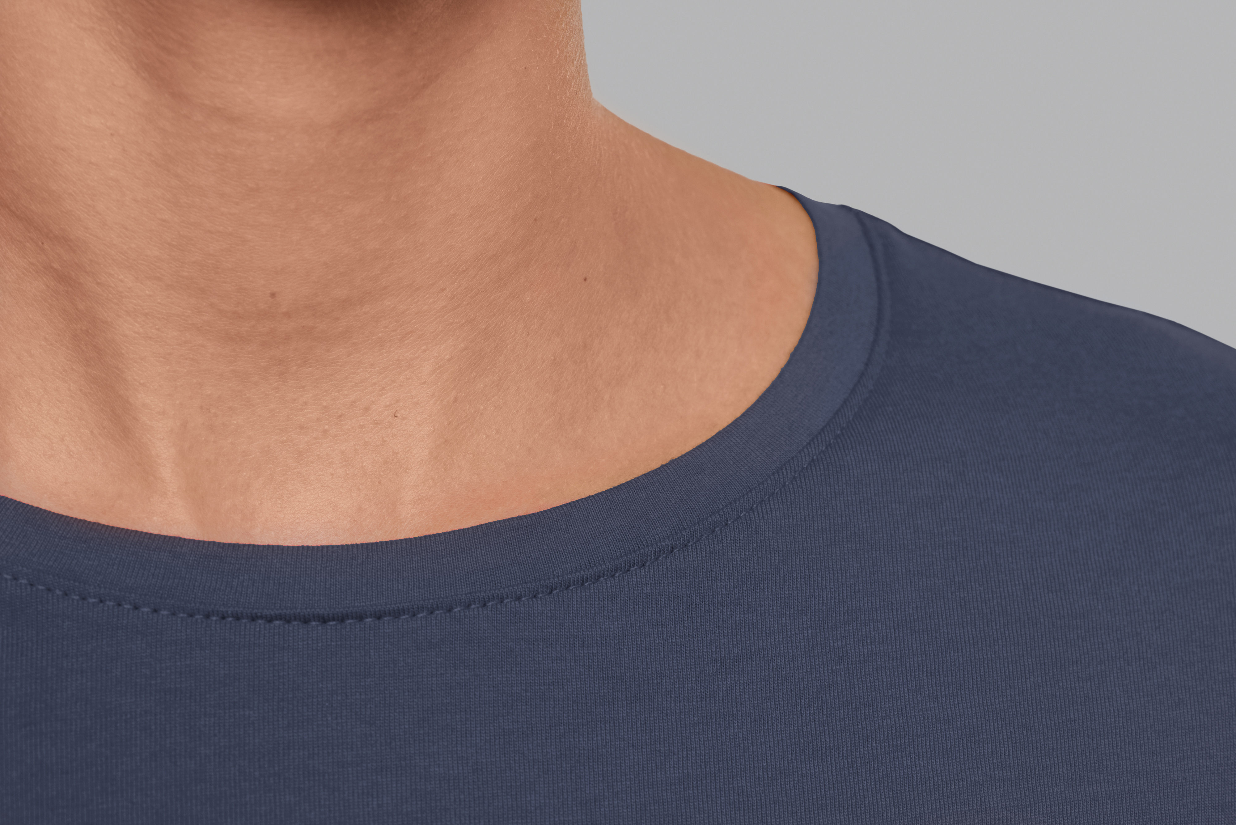 T-Shirt – Women´s Luxury Roundneck Tees