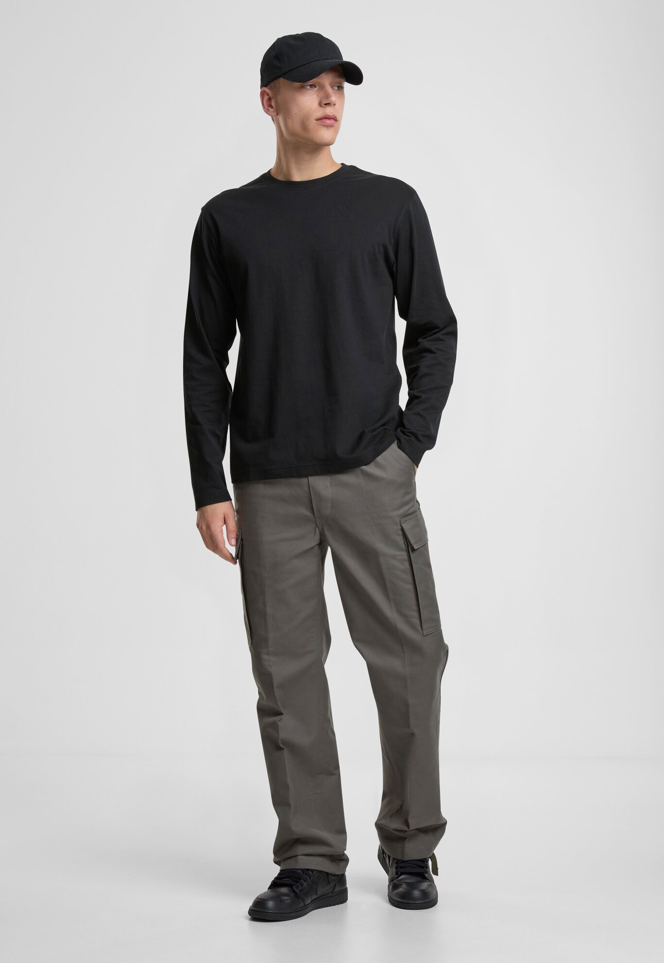 Premium Longsleeve Shirt