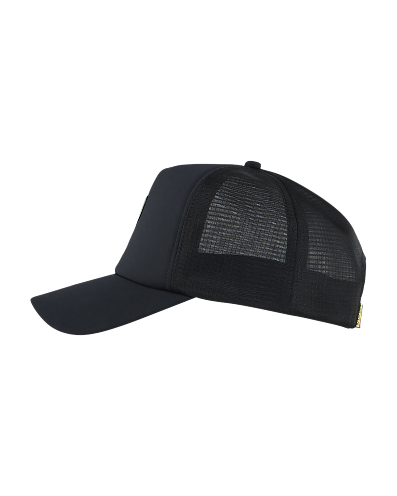 STRIKER Trucker-Kappe