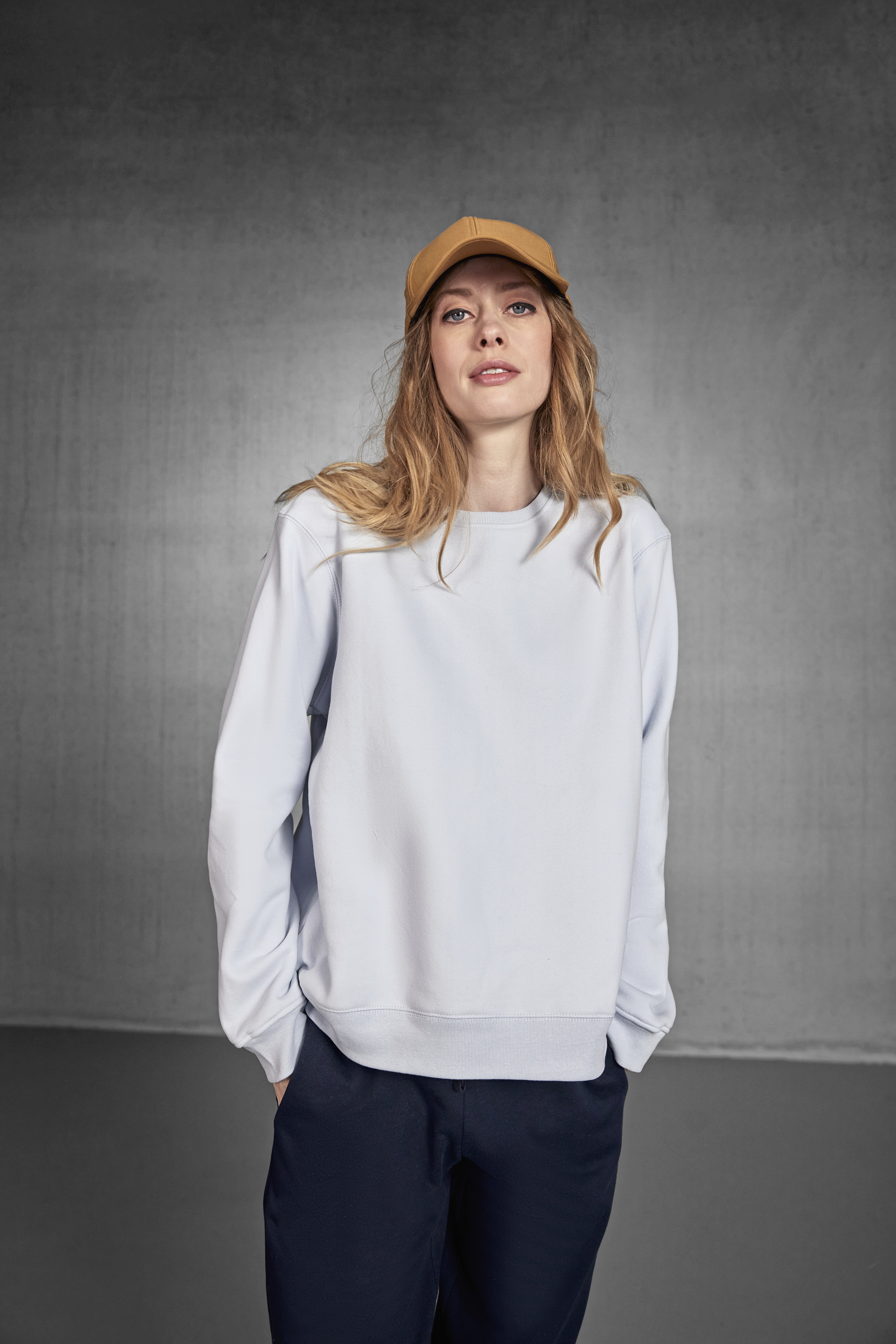 Sweatshirt – QUEEN Crew Neck Sweat_°