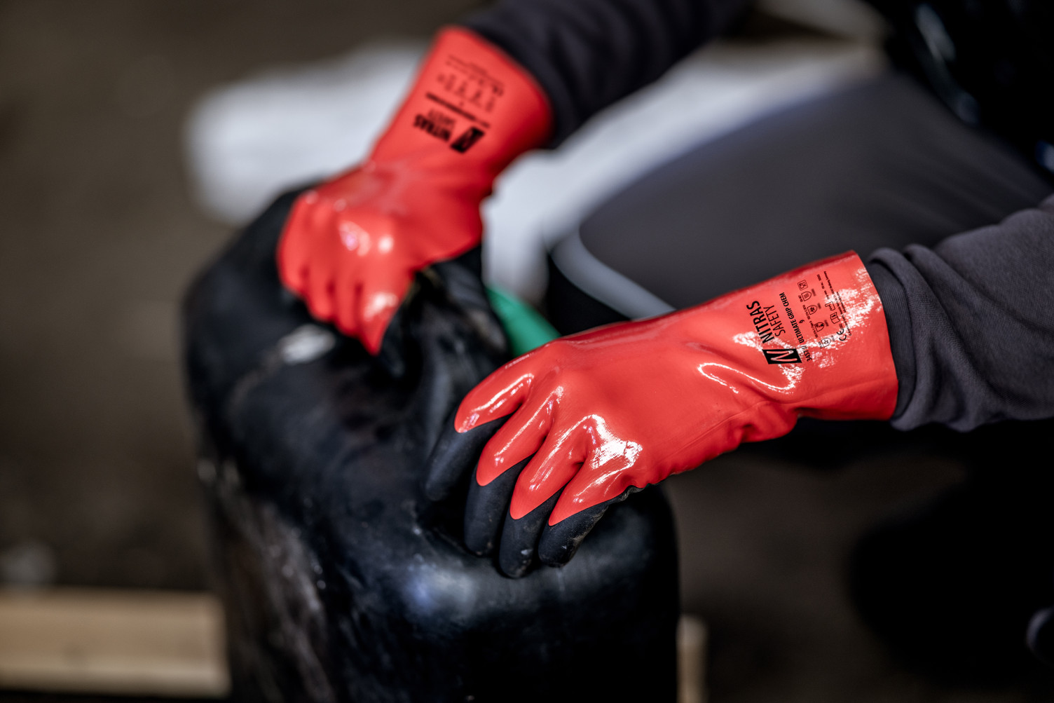 Handschuh ULTIMATE GRIP CHEM Chemikalienschutzhandschuhe