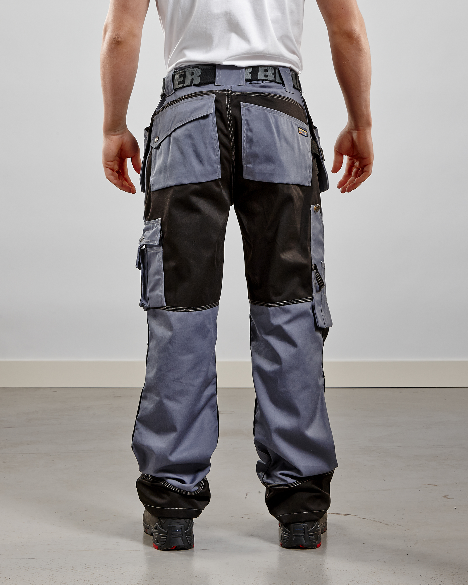 Arbeitshose Multifunktion Bodenleger
