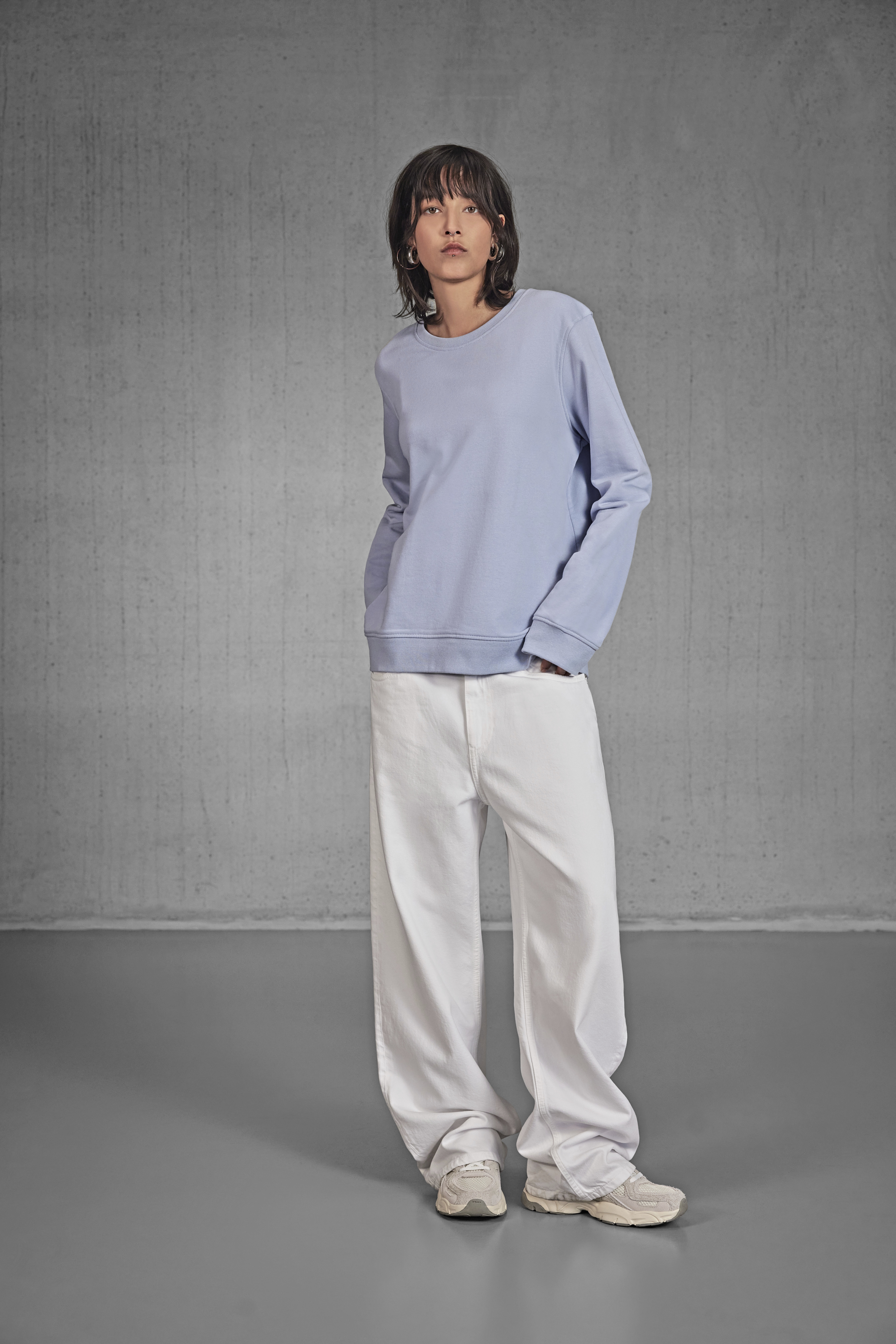 Sweatshirt – Inspire Crew Neck Sweat /Women_°