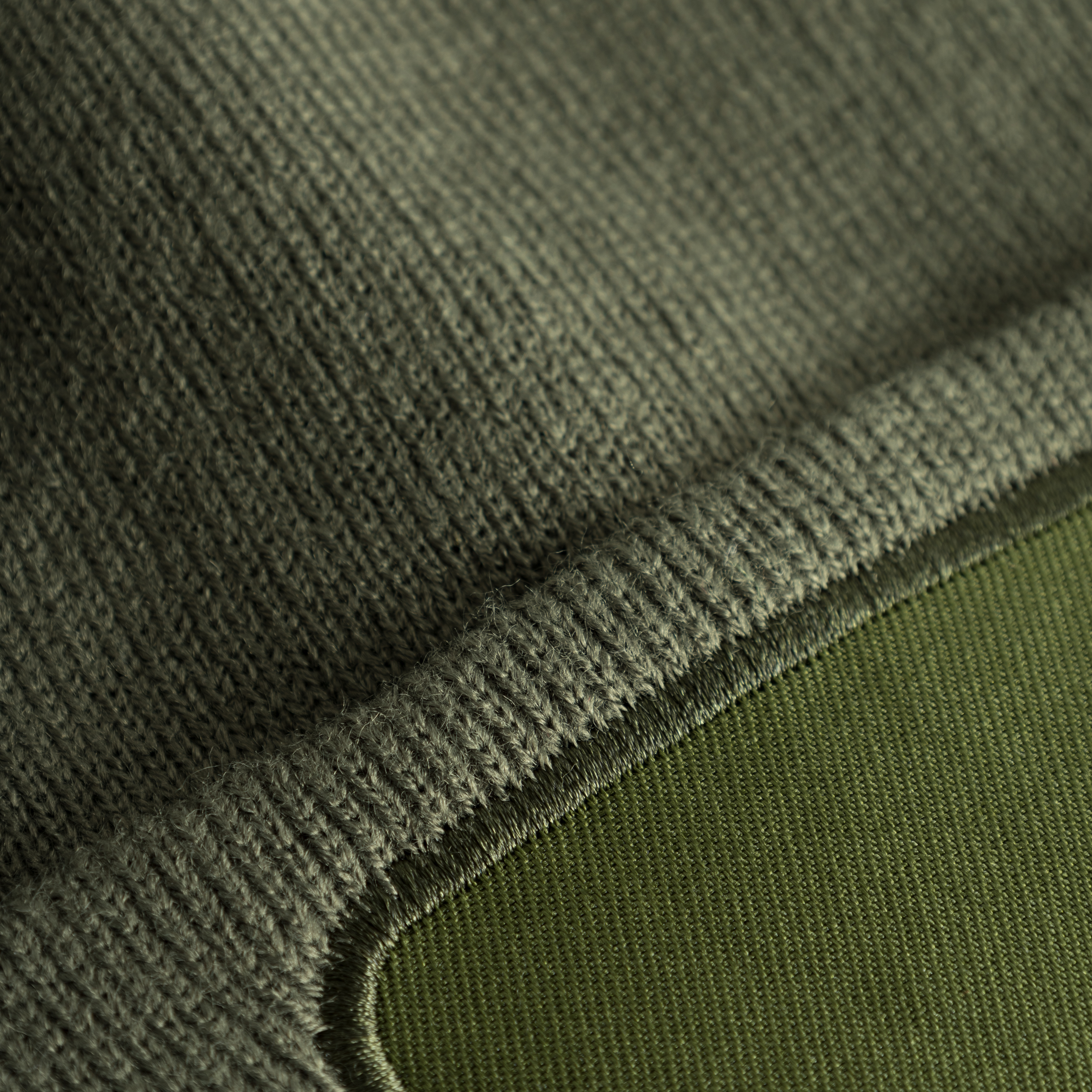 Strickmütze mit Patch