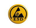 Gelbes ESD-Kennzeichen auf einem Sicherheitsschuh