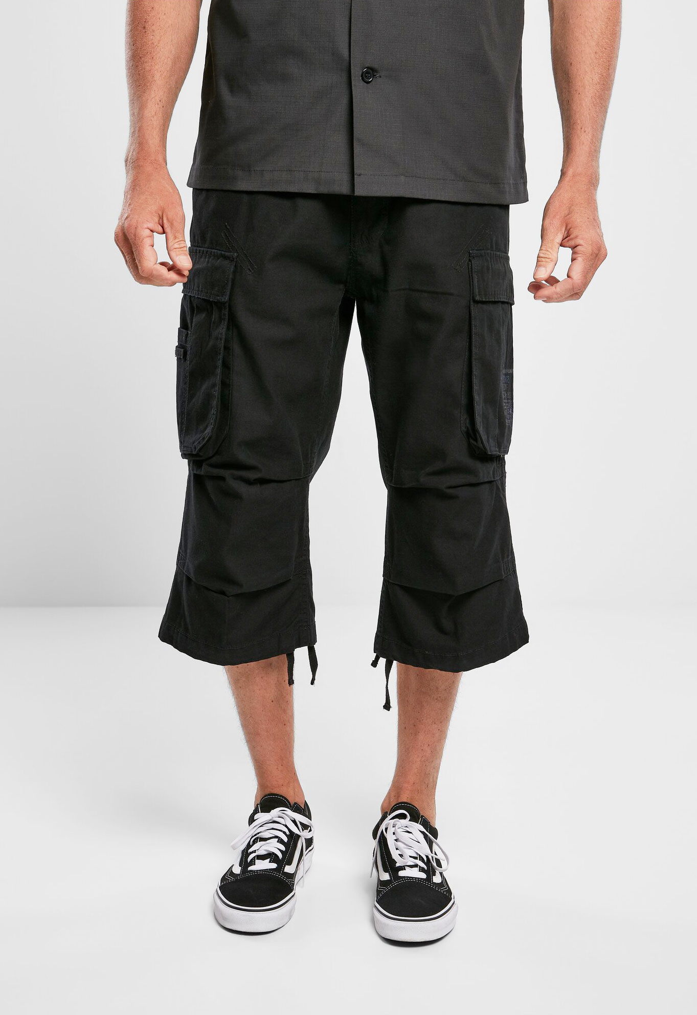 Industry Vintage 3/4 Shorts