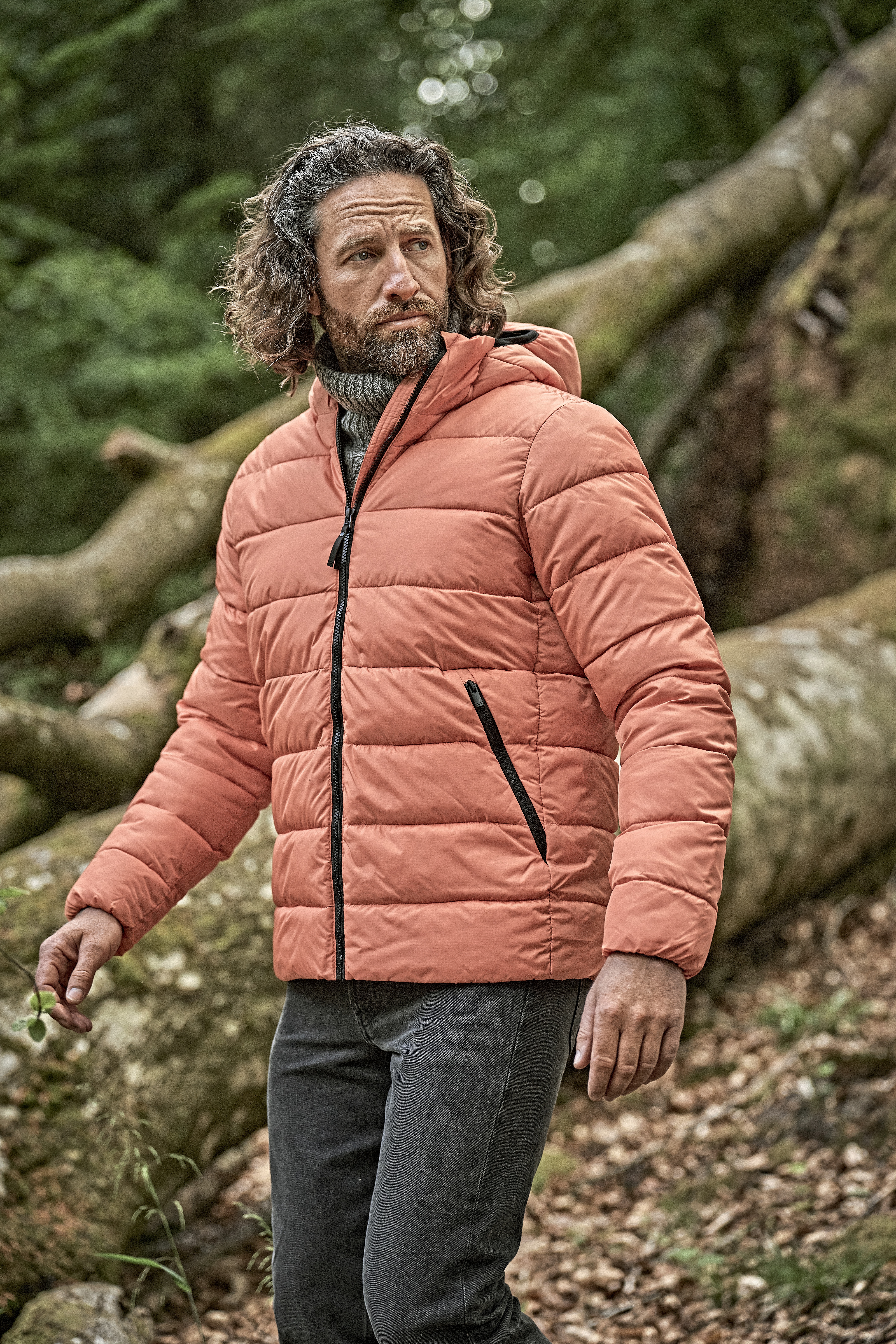 Lite Hooded Jacket