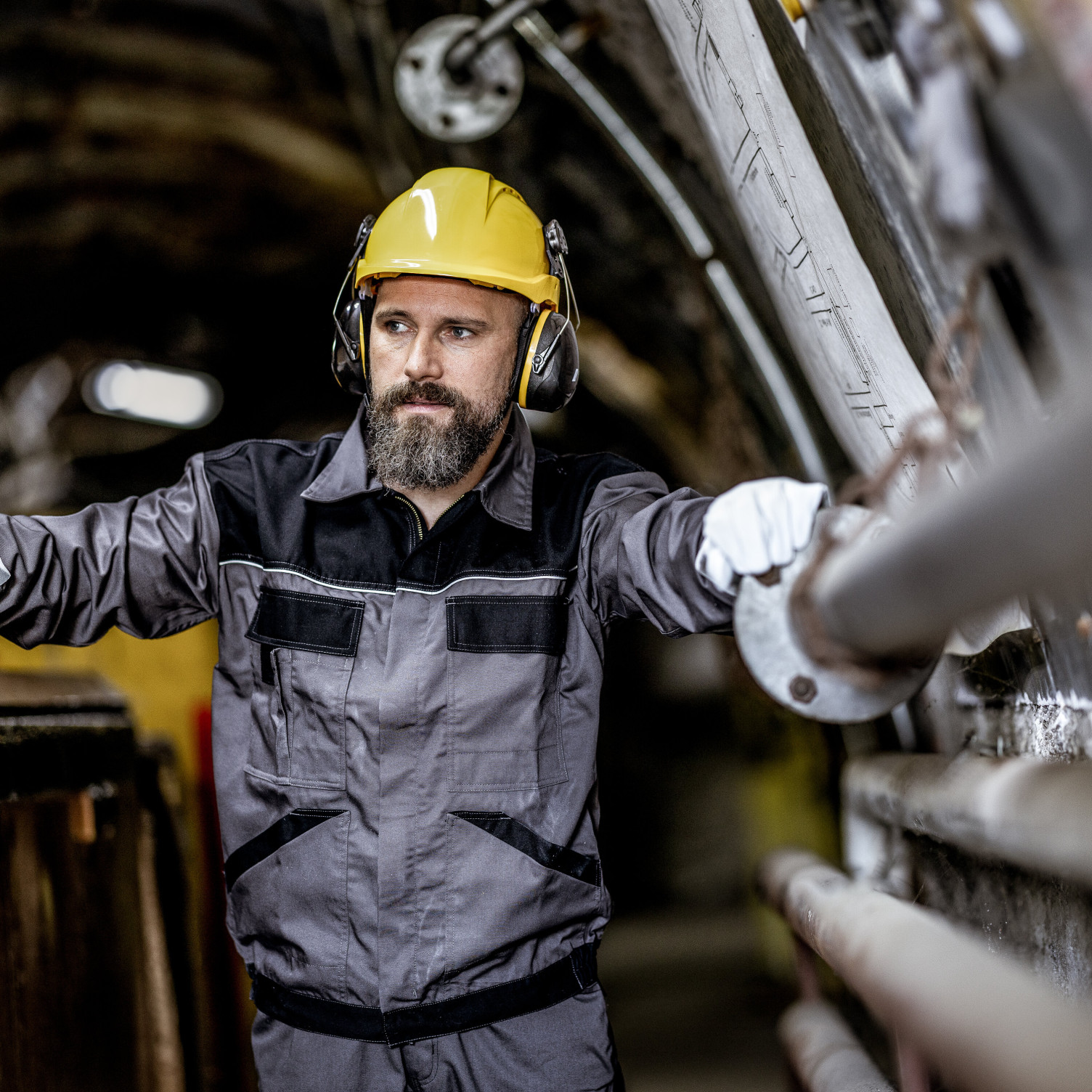 Kapselgehörschutz // MUTE DEFENDER PRO Kapselgehörschutz für Helme