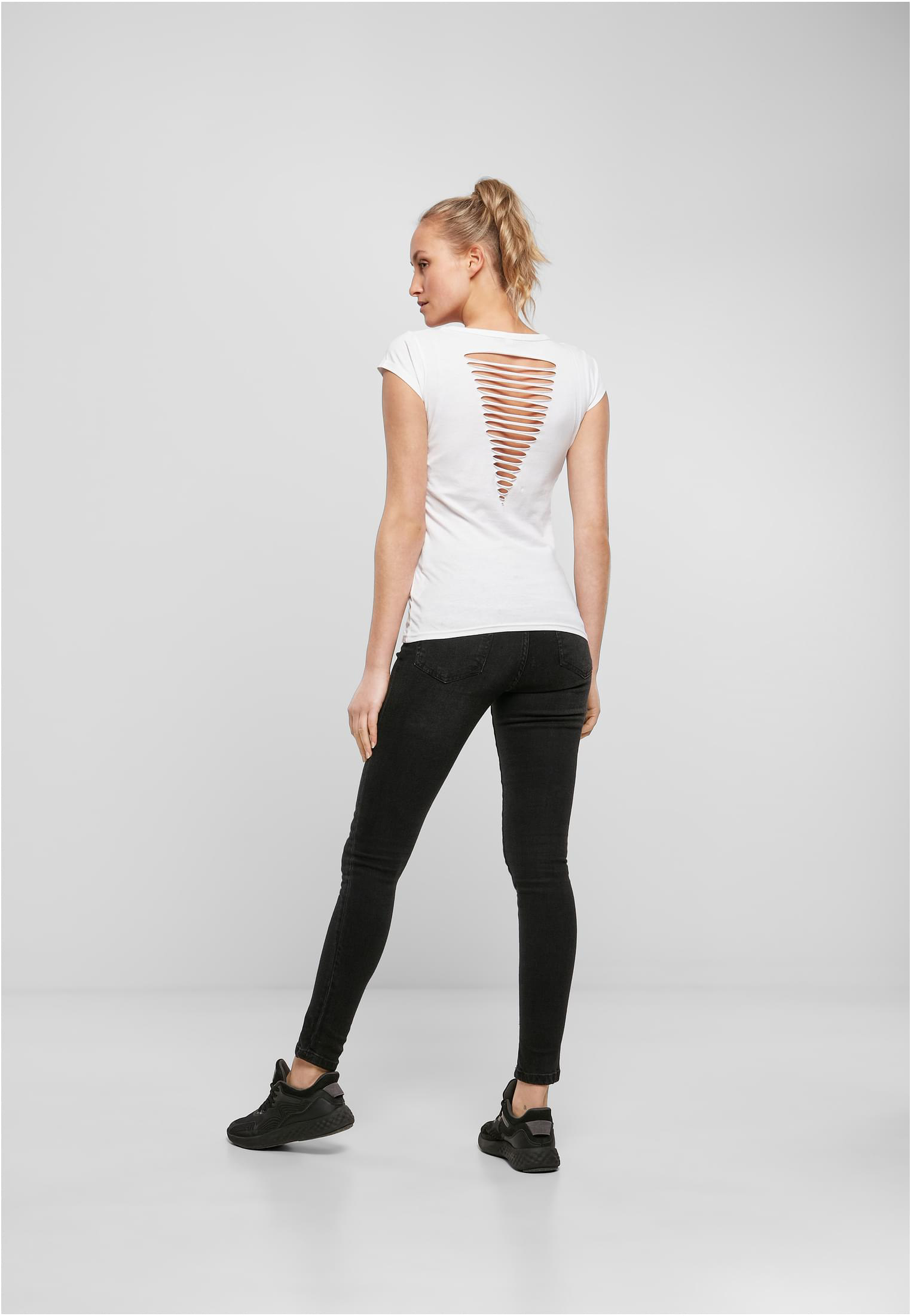 T-Shirt – Ladies´ Back Cut Tee