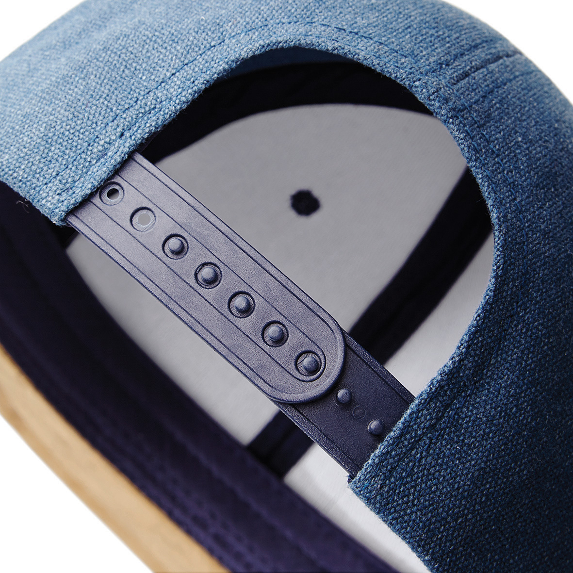 Cap – Suede Peak Snapback