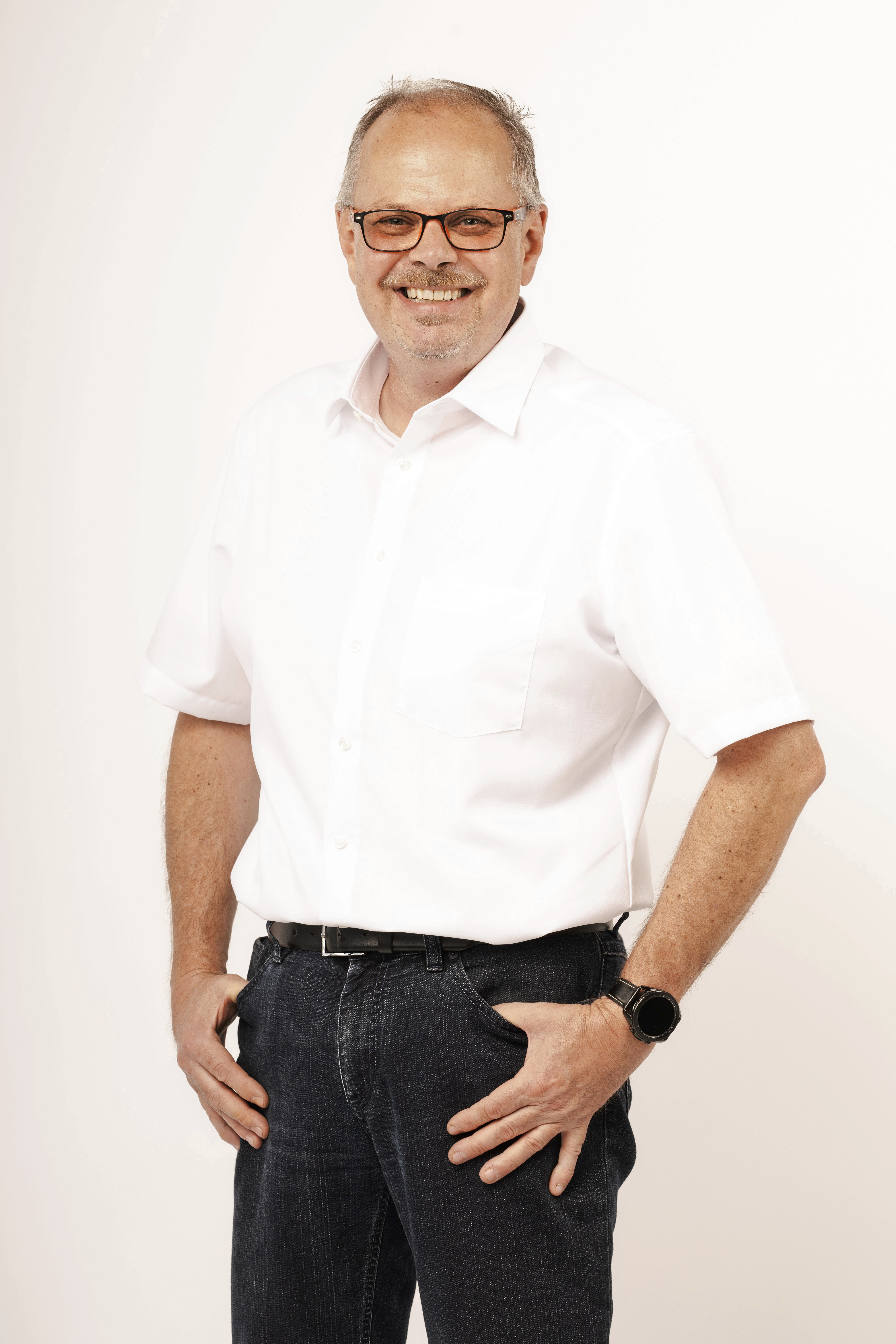 Hemd – Men´s Shirt Modern Fit Short Sleeve