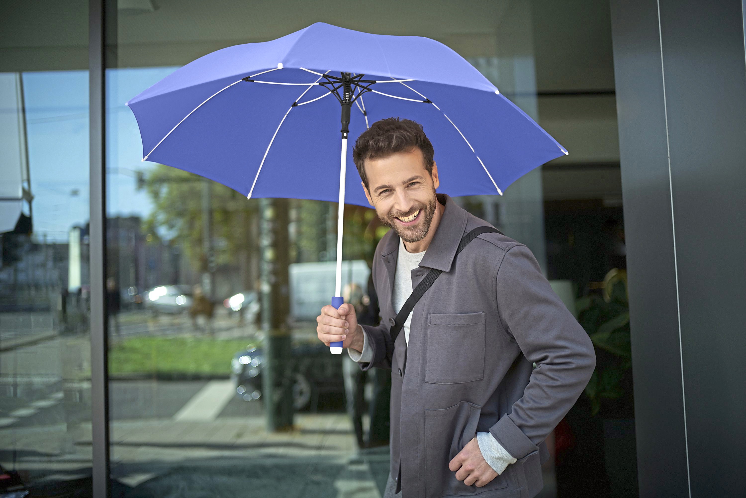 AC-Midsize-Stockschirm FARE Whiteline