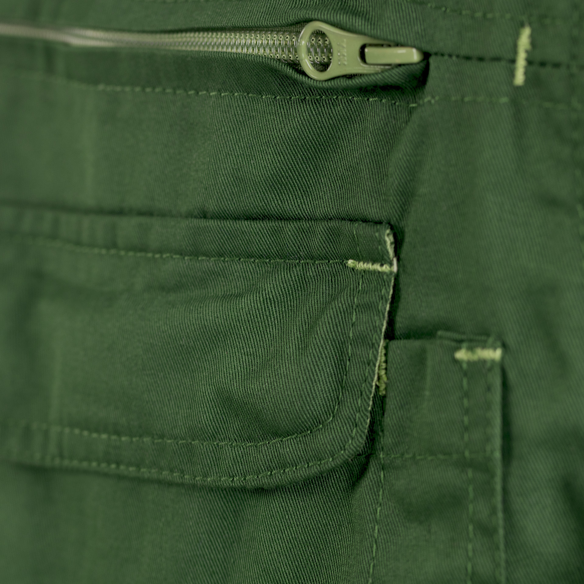 TMG Latzhose Kult Worker