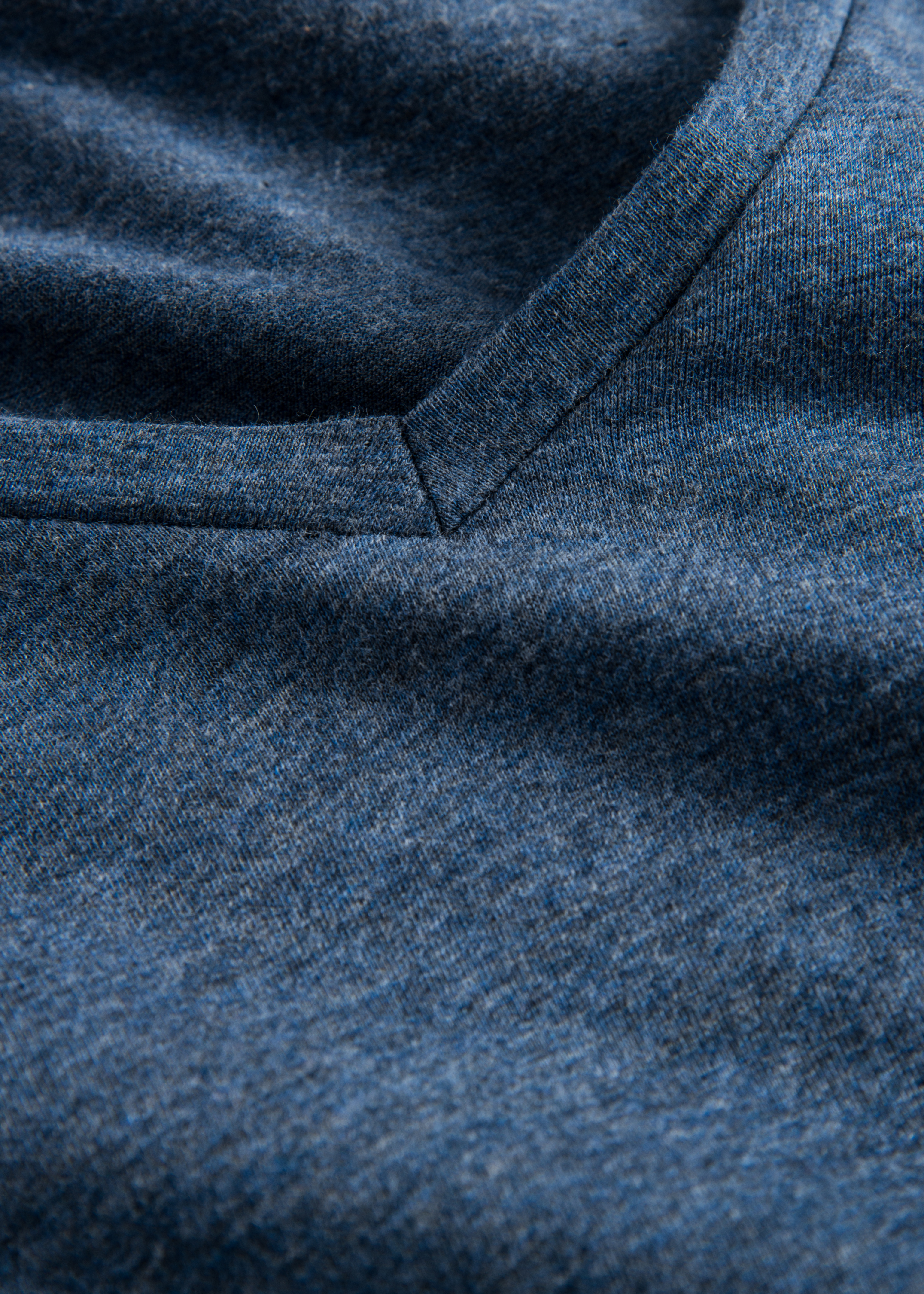 Men´s V-Neck T-Shirt Long Sleeve