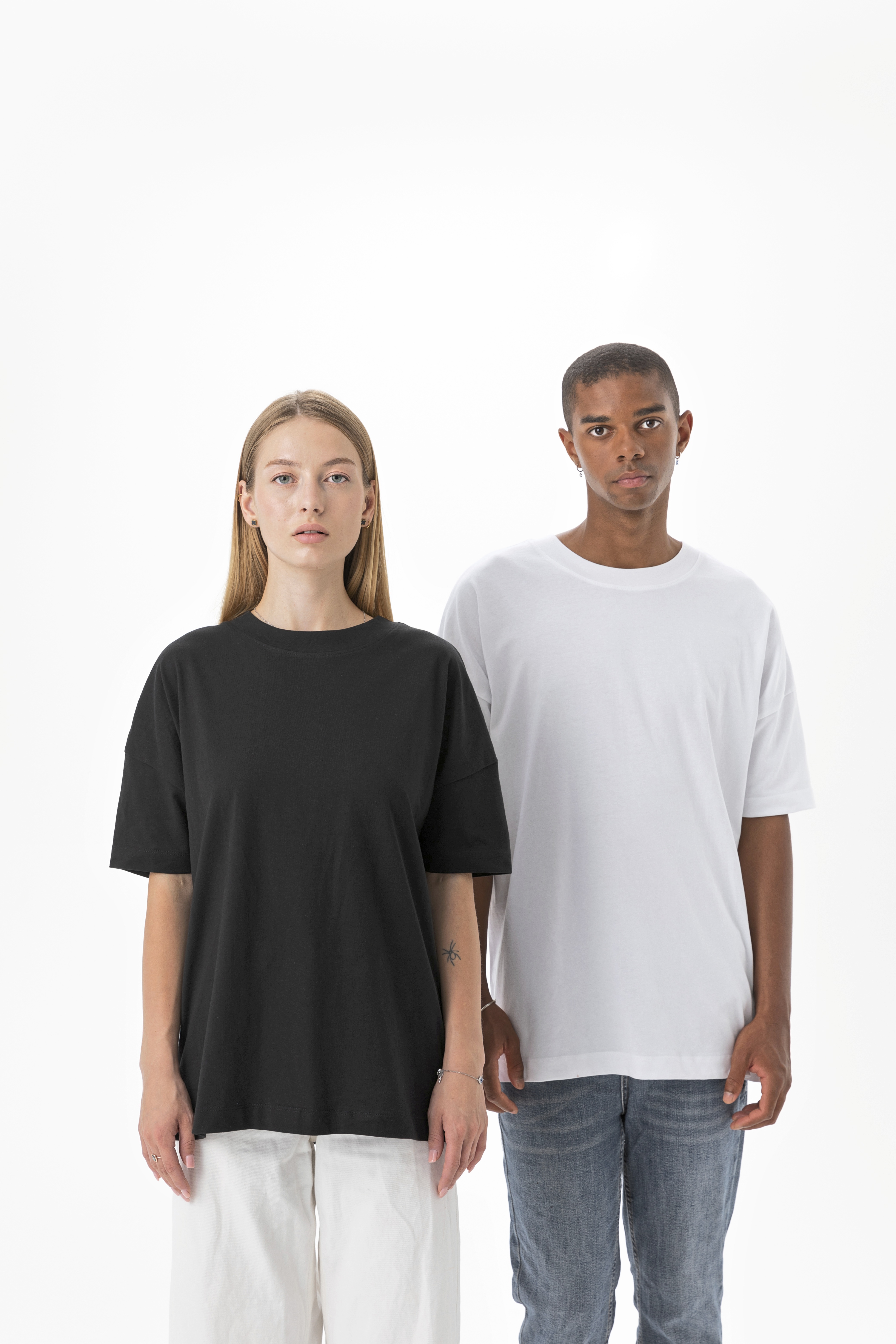 T-Shirt – Unisex Oversized Heavy T