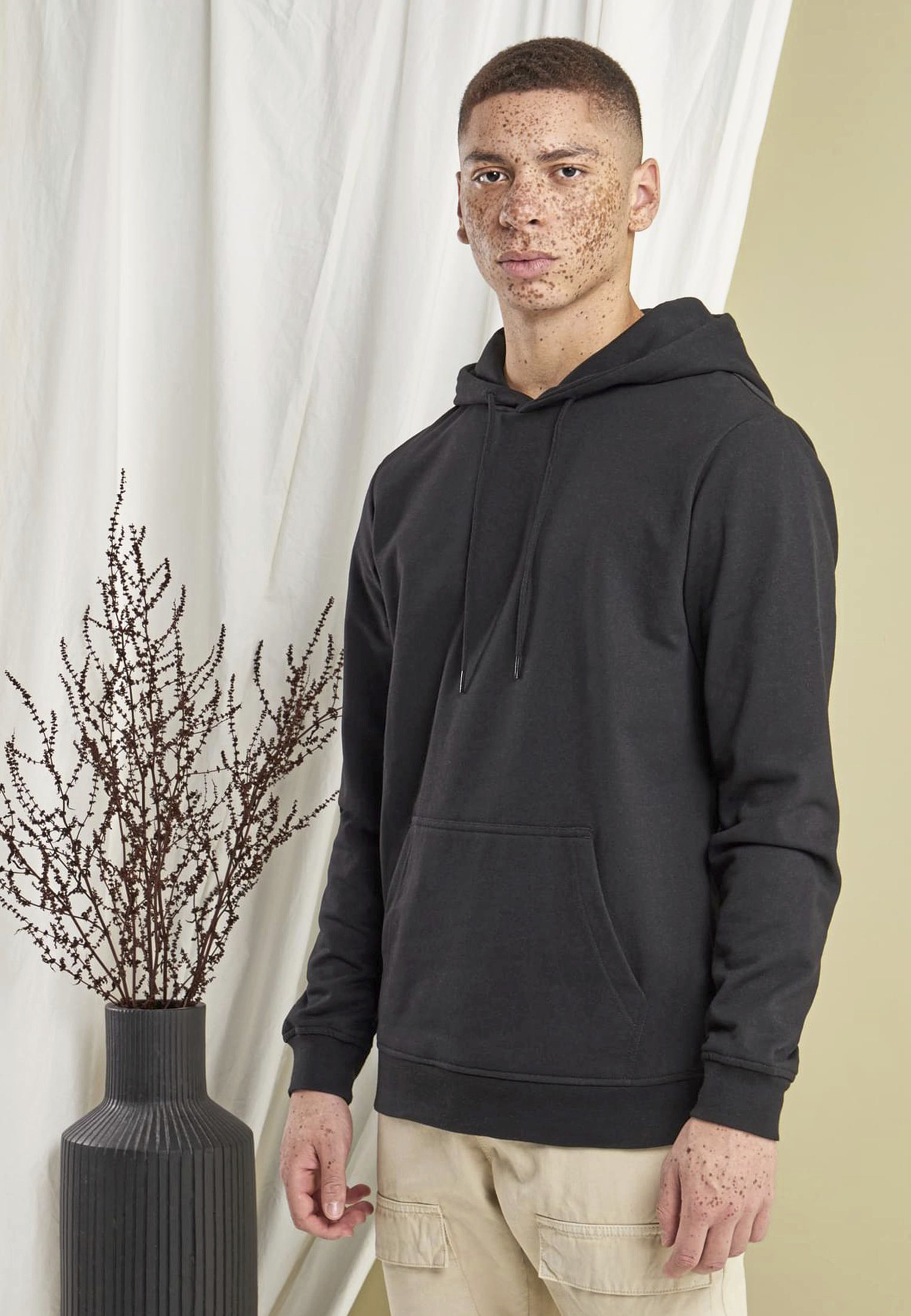 Sweatshirt – Basic Hoody