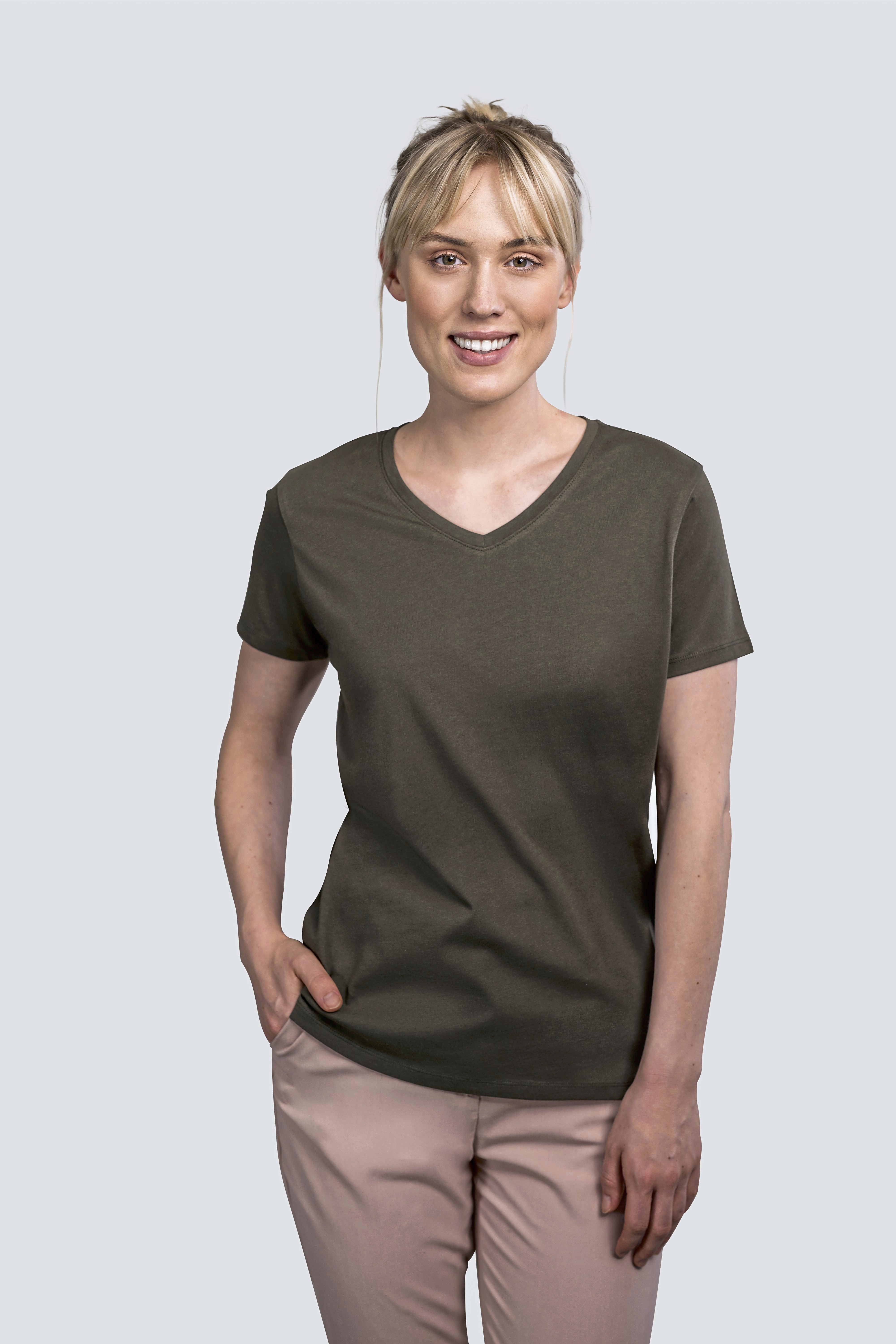 T-Shirt – Women´s Luxury V-Neck Tees
