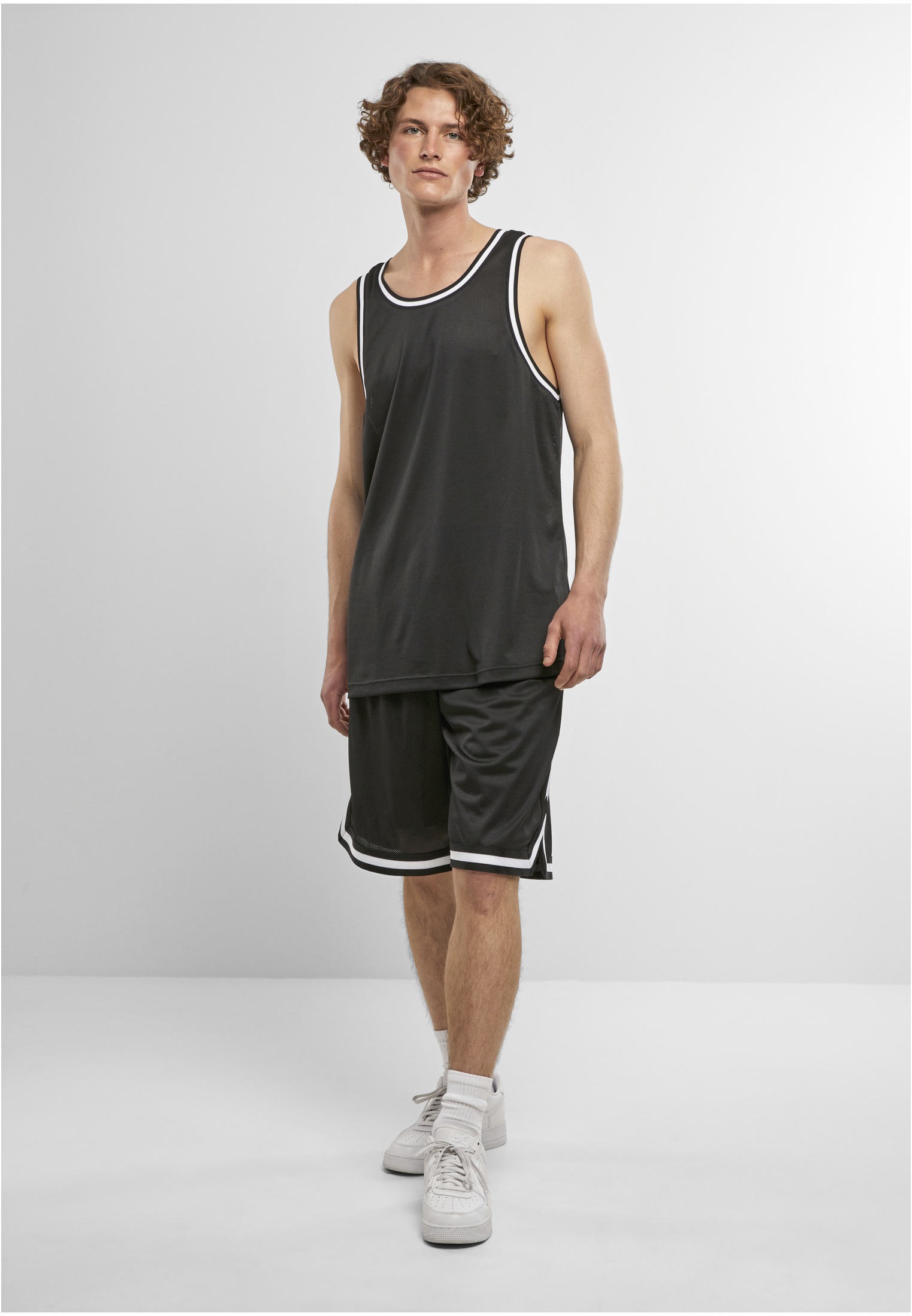 T-Shirt – Mesh Tank Top