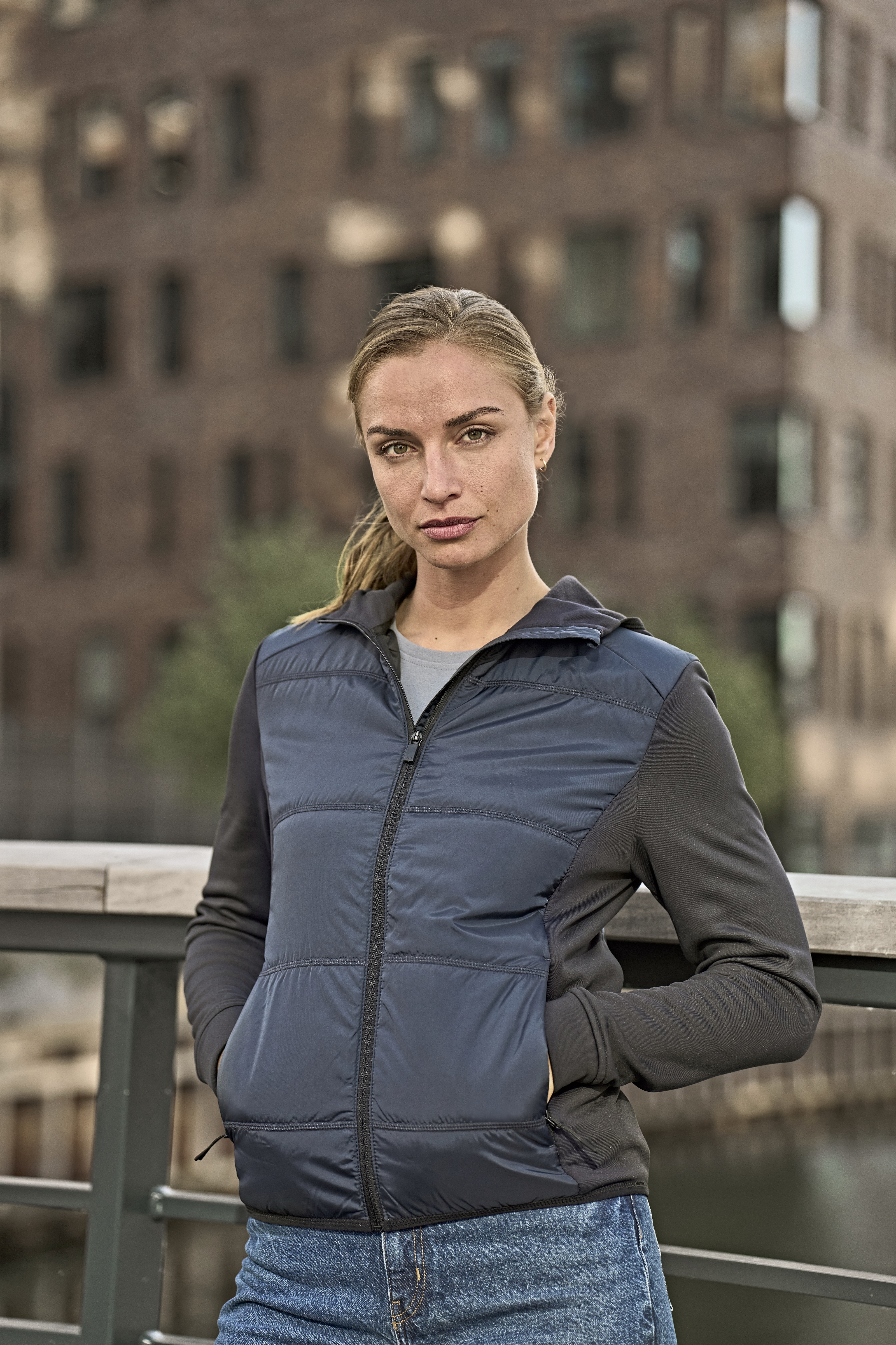 Women´s Hybrid-Stretch Hooded Jacket
