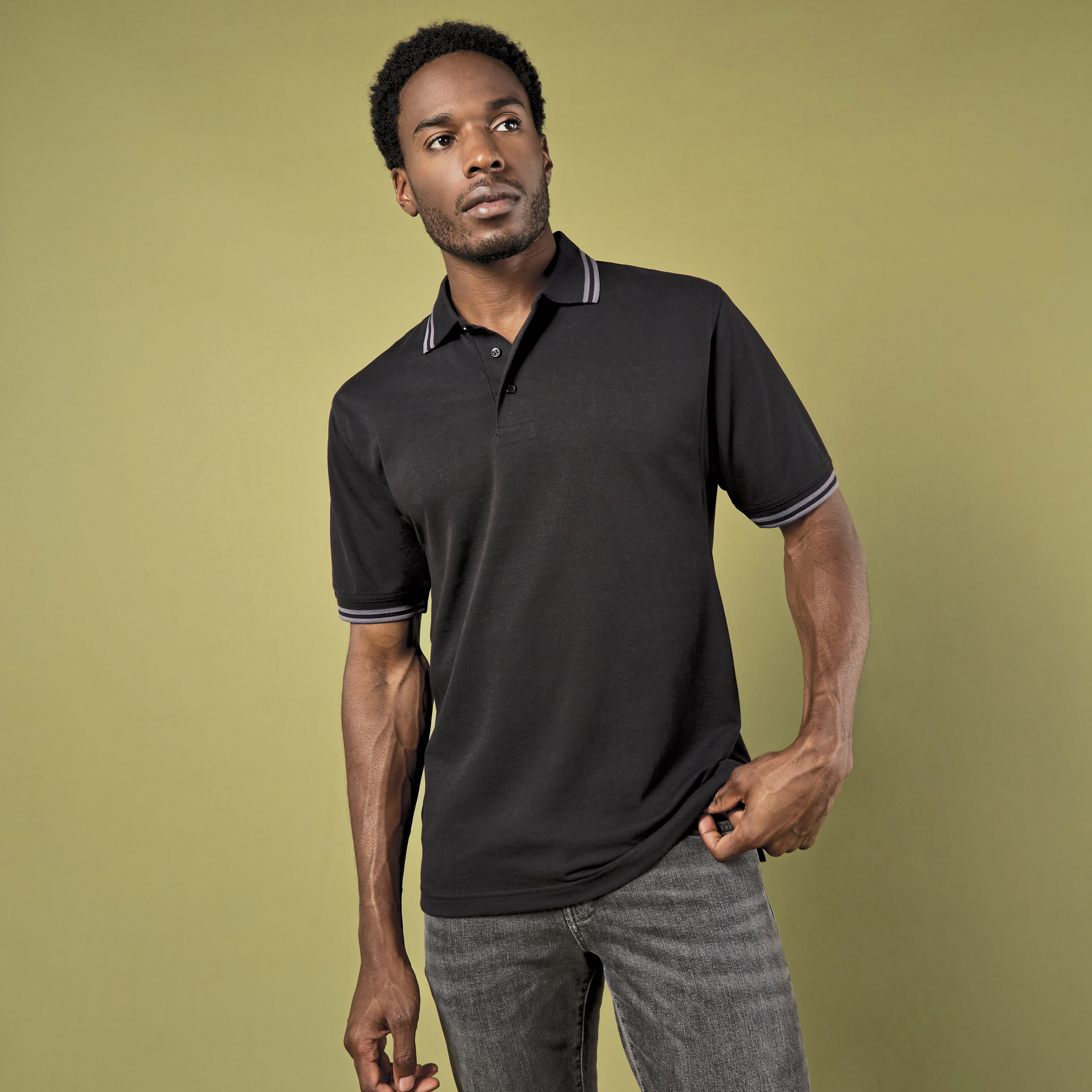 Classic Fit Superwash 60º Tipped Collar Polo